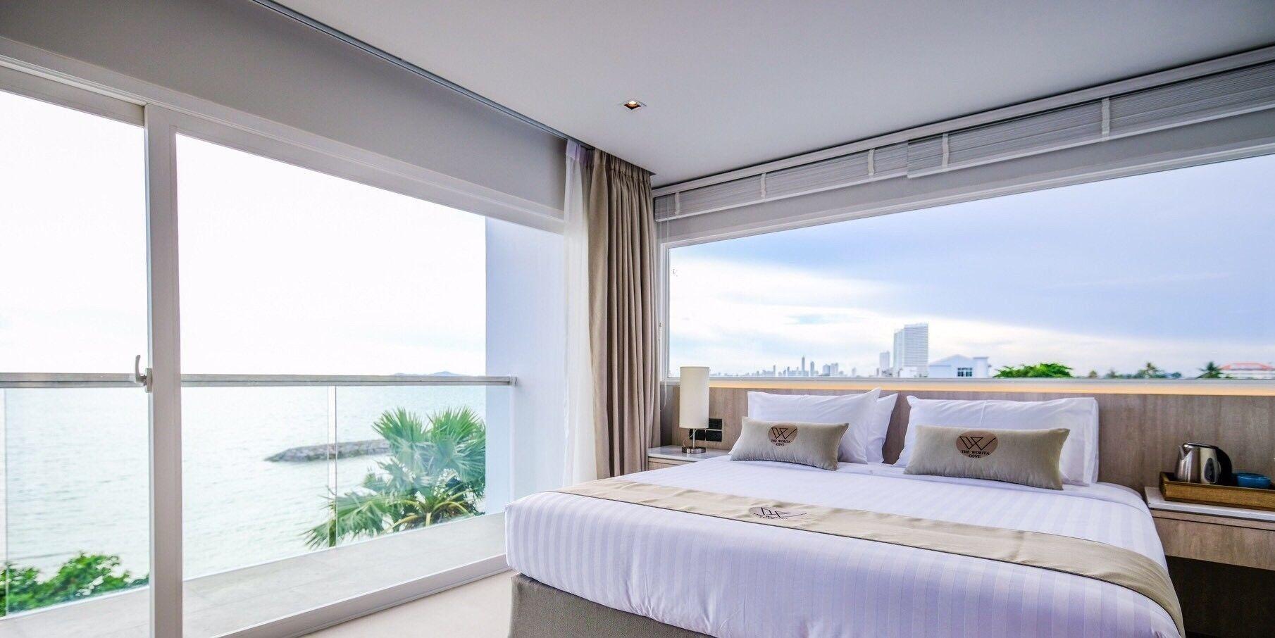 Worita Cove Hotel На Джомтиен Екстериор снимка
