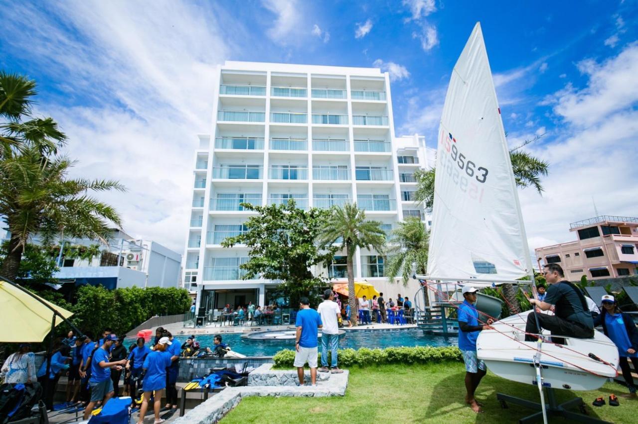 Worita Cove Hotel На Джомтиен Екстериор снимка